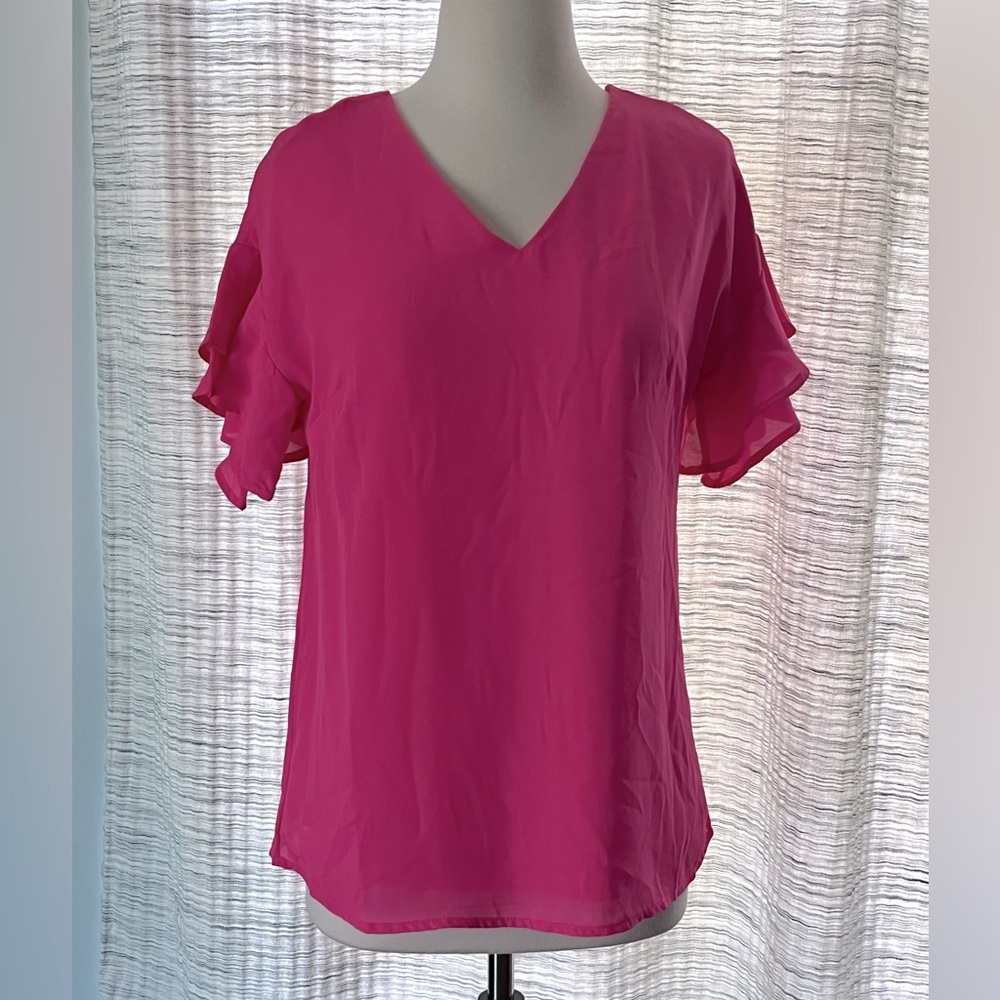 Short sleeve v neck